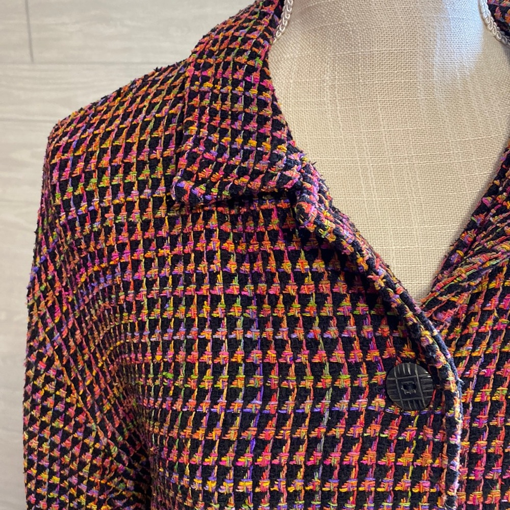 🌼 Chico’s multicolored patterned silk jacket. Size L